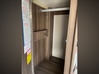 /photos/8982/7fdd2a4c-b19f-1c52-8bf4-3a6ae5d19fe9_i320x240.jpg
