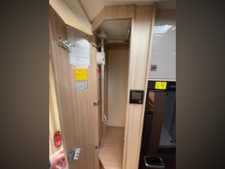 /photos/8982/81fae2e5-0e6d-3839-3b8e-0be6727460d2_i320x240.jpg