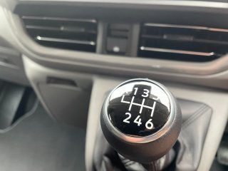 /photos/8982/822e4a51-2357-defe-7d39-5c8c1d05a7ad_i320x240.jpg