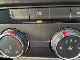 /photos/8982/83b93c83-9d43-8c30-3ee5-bbd5a722b78c_i320x240.jpg