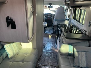 /photos/8982/84070056-6b21-d1d0-59be-3f89f41f5f99_i320x240.jpg