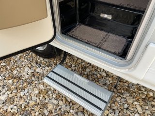 /photos/8982/8685f3b5-e1e5-2184-33f0-8a88339f53ac_i320x240.jpg