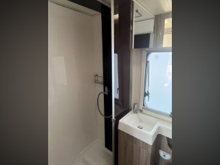 /photos/8982/8755ac94-d212-0608-13c8-80fd818554d6_i320x240.jpg