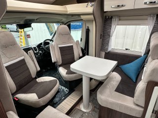 /photos/8982/87610931-089e-366a-30aa-dfdecd69c417_i320x240.jpg
