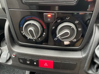 /photos/8982/8795e71f-64c2-66e8-18fb-1d6f5b415438_i320x240.jpg