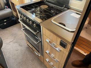 /photos/8982/87efac54-f2fe-5c07-b1f8-a0eabd73b62a_i320x240.jpg