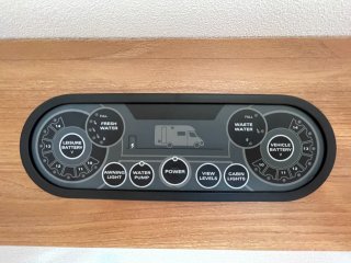 /photos/8982/89992fdc-8b2a-312f-fca1-8f97e60336a8_i320x240.jpg