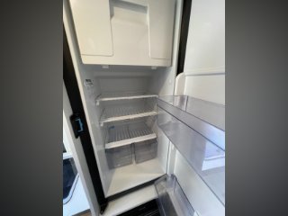 /photos/8982/89c81664-f8d0-369c-b633-cdfb4d10e26d_i320x240.jpg