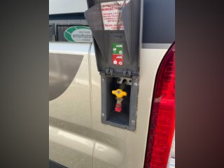 /photos/8982/8eb122bc-556a-615a-02d3-79e2566d37d7_i320x240.jpg