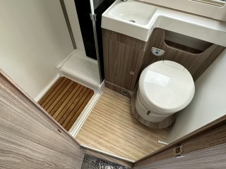 /photos/8982/8fc072f7-f89c-e3e2-0a2a-125695ebb6d5_i320x240.jpg