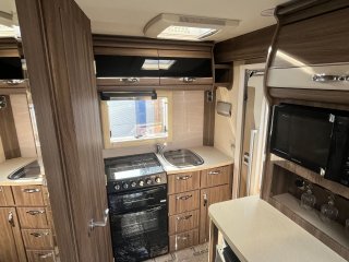 /photos/8982/91bf09a0-2c05-35d8-5e6d-13304c7bfbbf_i320x240.jpg