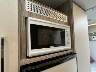 /photos/8982/93bc67cf-5094-0f02-96f5-180074ce7a14_i320x240.jpg
