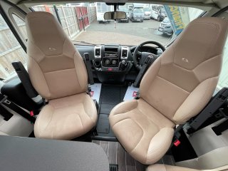 /photos/8982/9b122892-48b9-46f0-2585-5fc2c8d90ae9_i320x240.jpg