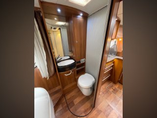 /photos/8982/a685d1ad-90fa-8968-5850-1edd89c84b85_i320x240.jpg