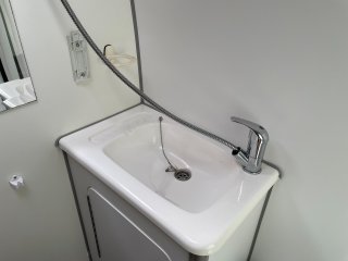 /photos/8982/aaab89c2-6640-16eb-b2e2-a6be9e3d1131_i320x240.jpg