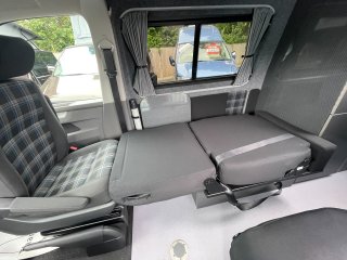 /photos/8982/b650cf56-7608-cc00-7eb2-ef88e51b8a71_i320x240.jpg