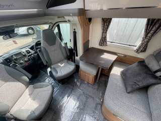 /photos/8982/be88f0e5-dee0-e9e3-b0ce-b182bb639230_i320x240.jpg