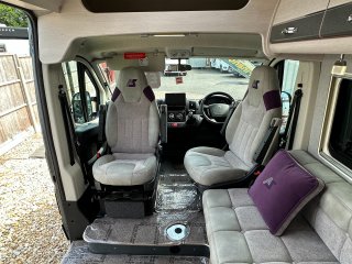 /photos/8982/bf6cb382-ea71-b494-fd13-f27d408a4d60_i320x240.jpg