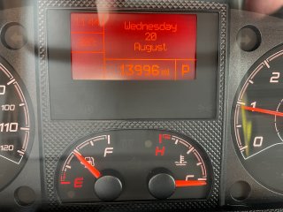 /photos/8982/c69e4bf0-53fe-d4b0-8cbb-e299163bd0d7_i320x240.jpg
