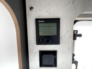 /photos/8982/c88690e4-59f0-2a58-5bd4-666caa6c4de9_i320x240.jpg