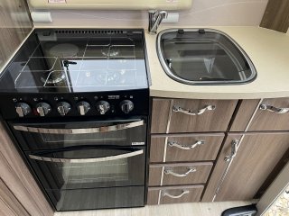 /photos/8982/caf5e2ec-19d1-3f23-f7a1-6376ba25debd_i320x240.jpg