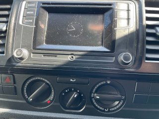 /photos/8982/cbe7cb5f-6a6c-e3ca-1857-bf167f41ff06_i320x240.jpg