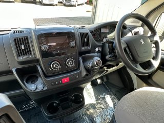 /photos/8982/ccb43057-e66d-ded7-db7f-a29d60de3af1_i320x240.jpg