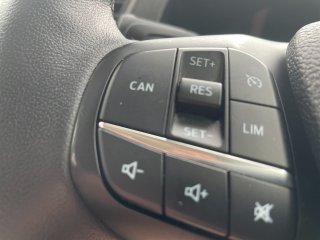/photos/8982/d0d4fa37-b0b1-2e3e-d5d3-26374705b693_i320x240.jpg