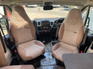 /photos/8982/d6f52d95-0743-2978-871a-1987fd1f0800_i320x240.jpg