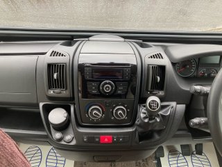 /photos/8982/d709859d-918b-8f54-9ddf-b01a1dc50c7f_i320x240.jpg
