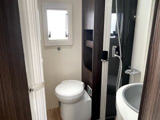 /photos/8982/d7cb75c9-8e20-92df-c430-e1fa8337ce34_i320x240.jpg