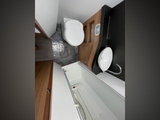 /photos/8982/d99bdf94-d58a-de2d-d0cd-9cbfd0bde301_i320x240.jpg