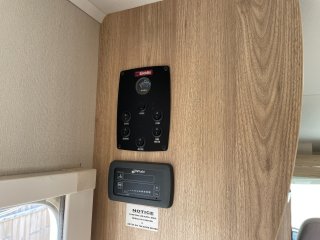 /photos/8982/d9d5a869-2b0b-5a8d-12b4-34176e63a445_i320x240.jpg