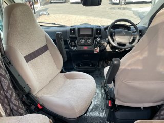 /photos/8982/db1ea08c-021d-f22e-de47-7f2d3ff90650_i320x240.jpg