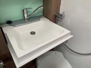 /photos/8982/db579cdb-fb8e-e580-ff16-c728557e1939_i320x240.jpg