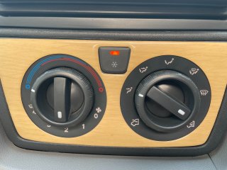 /photos/8982/e3c4879f-425f-7904-d222-80e3fab0c6c5_i320x240.jpg