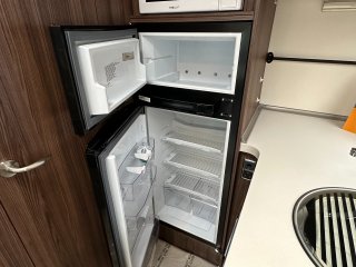 /photos/8982/e4466dd0-6508-c159-648d-06d165b09dc8_i320x240.jpg