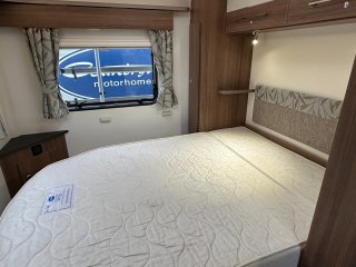 /photos/8982/e76e6c1f-2c6b-59c5-23dc-88b85bc15603_i320x240.jpg