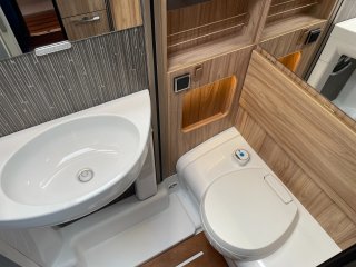 /photos/8982/e9e263da-da04-e7c6-2b38-8ba94e40c438_i320x240.jpg