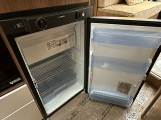 /photos/8982/e9f4baa0-fdaa-27a2-440a-632339b054c7_i320x240.jpg