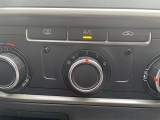/photos/8982/eda1c55e-2eed-9dce-8d85-7c365f9d36a1_i320x240.jpg