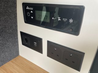 /photos/8982/ee7fbada-044f-d8ab-65ee-18d8077cfb22_i320x240.jpg