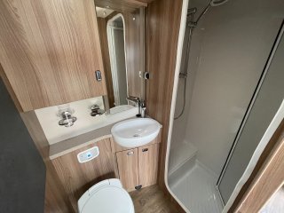 /photos/8982/eed40f52-a66d-7412-ba91-af74f7a93aea_i320x240.jpg