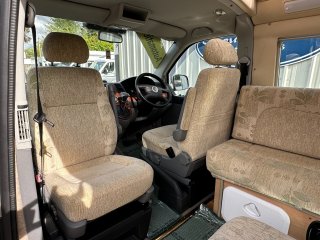 /photos/8982/f0718551-3c70-c601-c6e7-ef501ada341a_i320x240.jpg