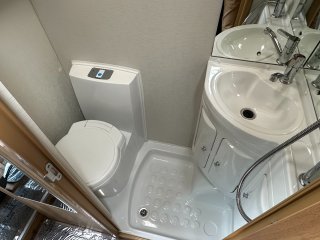 /photos/8982/f1f0c6a5-1837-0a16-9d2b-a14a15926adb_i320x240.jpg