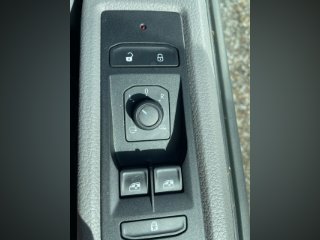 /photos/8982/f3b06aef-5773-634e-f054-822ed6ec7eed_i320x240.jpg