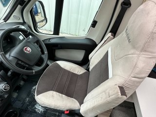 /photos/8982/f6288bb9-4691-023c-80a1-be64270d6e24_i320x240.jpg