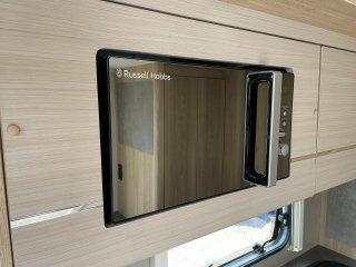 /photos/8982/f7b7c4c4-dcbd-ede1-d9da-2bb7b6110201_i320x240.jpg
