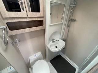 /photos/8982/f885736a-a0a5-e776-4a6d-84dbb3d877ee_i320x240.jpg