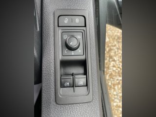 /photos/8982/fbd5c0bf-5cfc-a7ef-284b-fbad2896868e_i320x240.jpg